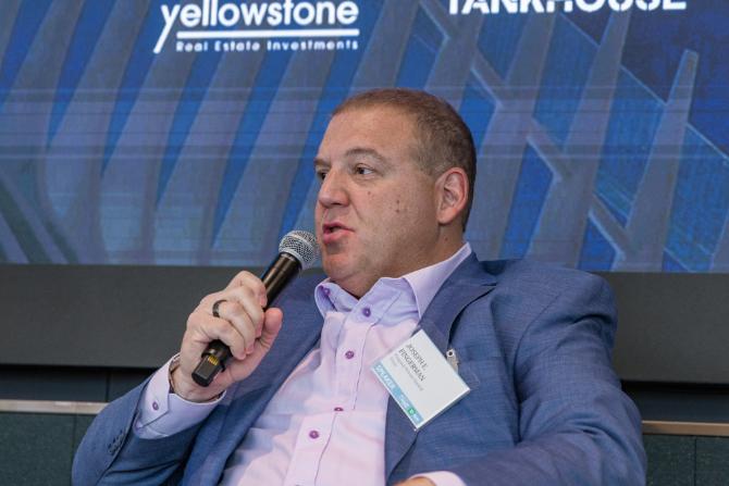 Joseph E. Fingerman - Peapack Private Bank and Trust