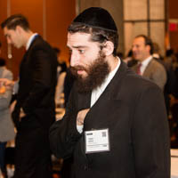 Yosef Apple, Colliers International